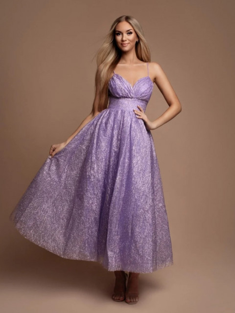 Dámske fialové trblietavé midi šaty s veľkou sukňou